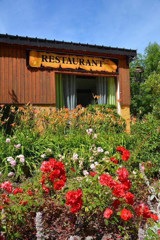 A La Rencontre Du Soleil - Camping Hotel Le Bourg-dʼOisans Eksteriør billede